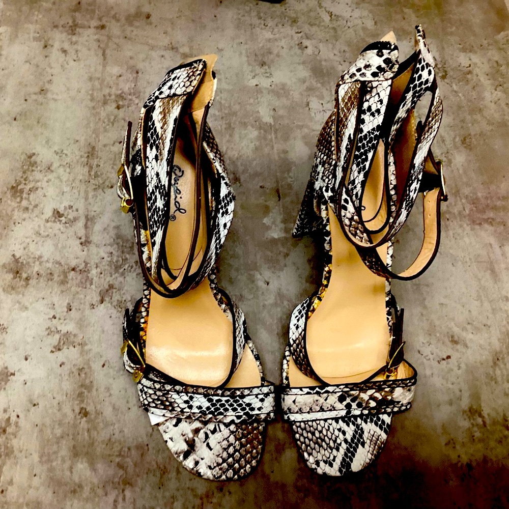 Womens Snake Print Heels